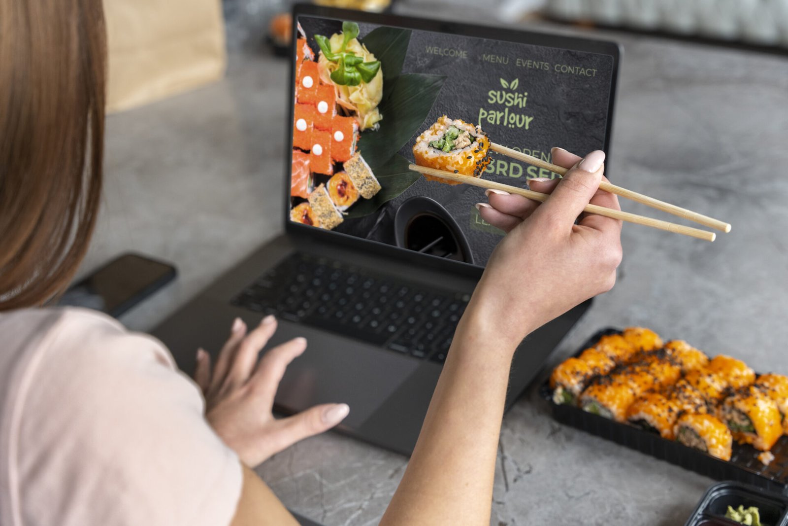 17 lifestyle people ordering sushi home
